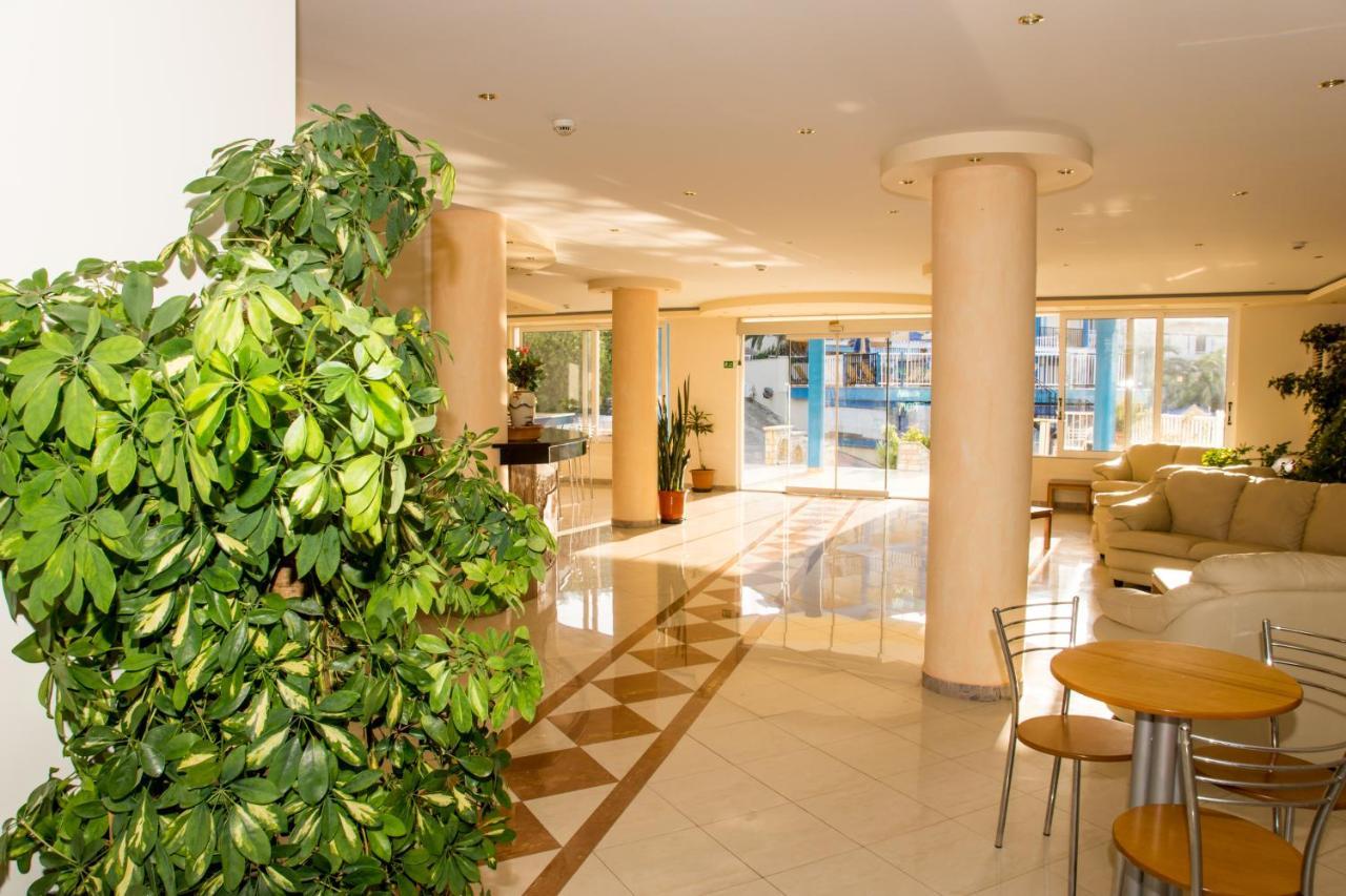 Christina Apartments Циливи Экстерьер фото