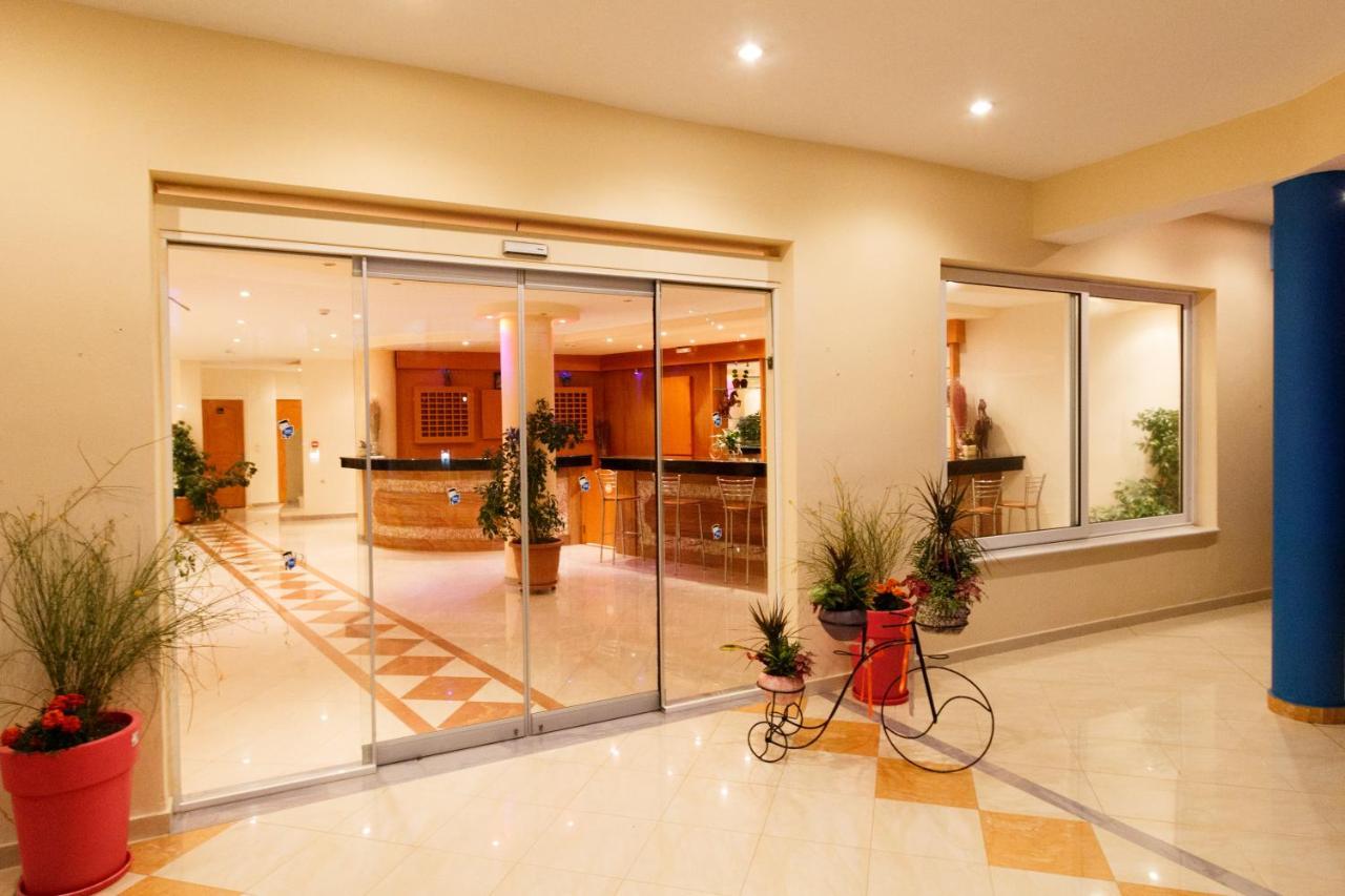 Christina Apartments Циливи Экстерьер фото