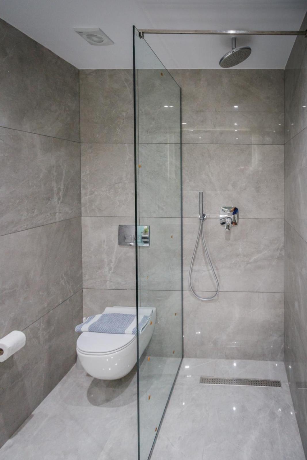 Christina Apartments Циливи Экстерьер фото